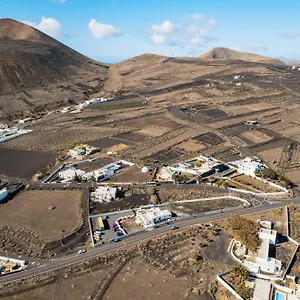 https://ga7colores.in-canary-islands.com